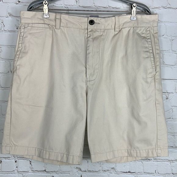 JCP men Khaki shorts size 36 - Picture 1 of 9